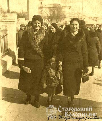 Маленькі володимирчани та устилужани на старих світлинах Маленькі володимирчани та устилужани на старих світлинах