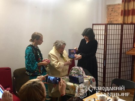"Сім вечорів з Наталією Назарівною Грабарчук-Цинкаловською"