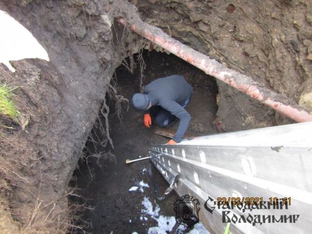 Підвал 18 століття почали досліджувати у Володимирі-Волинському